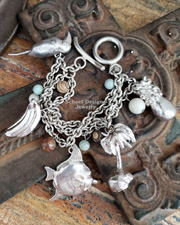 Susan Cummings African animal trade bead charm bracelet | Arizona