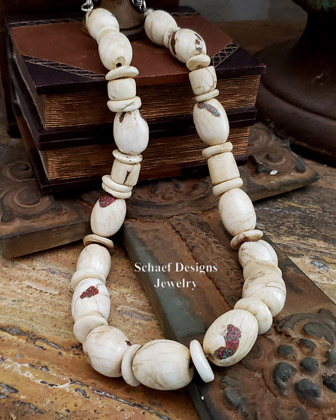 Schaef Designs Large Inlaid Coral Conch Layering Necklace | Arizona