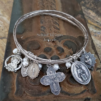 Schaef Designs Sterling Silver Bangle Bracelets with Milagro Charms & white pearls | Arizona 